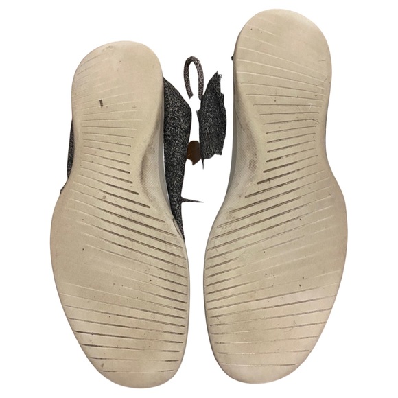 Mens ALLBIRDS, size 13 wool runners - Picture 4 of 6